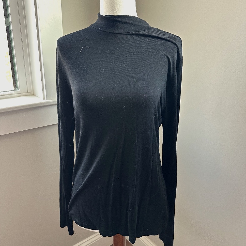 White House Black Market XS Black Turtleneck